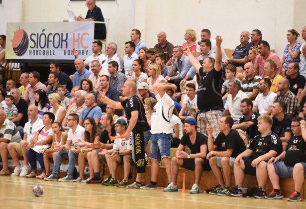 18:00 Siófok KC – MTK (Élő közvetítés – Live Streaming)
