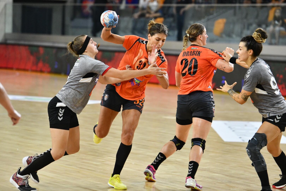 Siófok KC – GVM Europe-Vác: 28-29