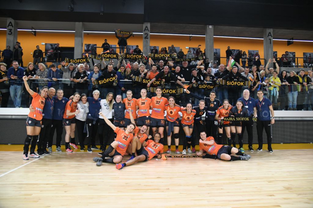 Fantasztikus győzelem és továbbjutás az EHF-kupában!