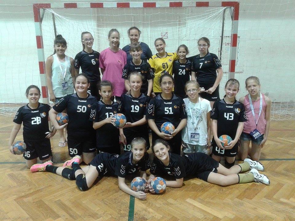 International Youth Handball Festival - eddig hibátlanul -  ma csoportdöntőt játsszunk!